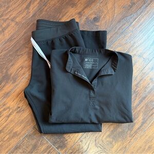 FIGS Black Scrubs Set